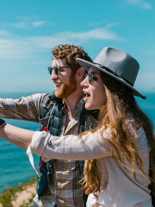Love & Laptop – Spark Romance as a Digital Nomad This Valentine’s Day 2025!