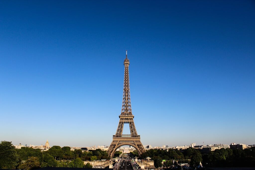 Stunning view of the Eiffel Tower during golden hour in Paris, perfect for a Europe travel itinerary
